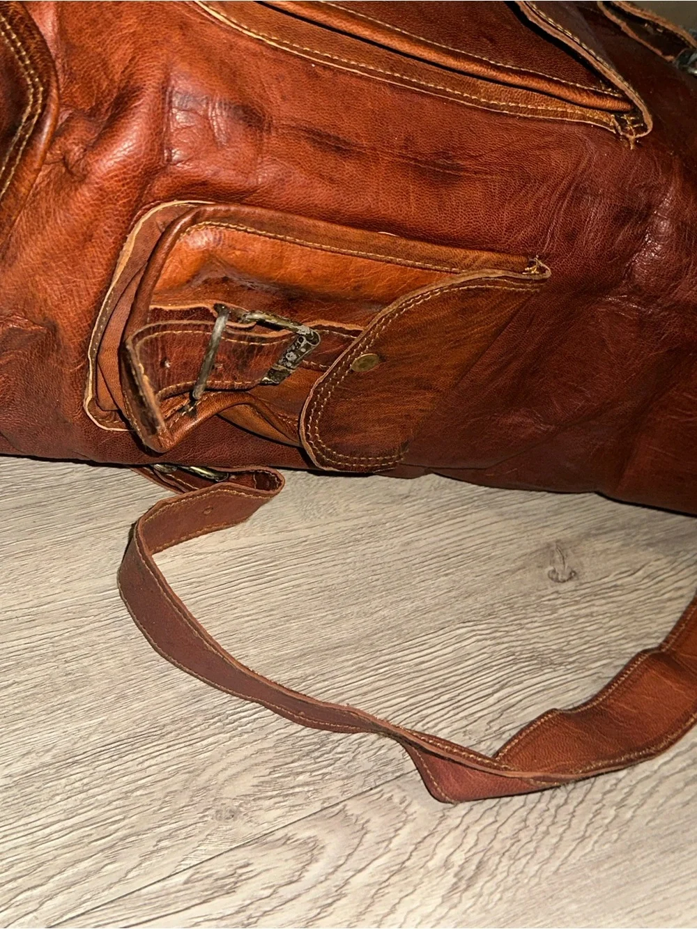 Vintage Distressed Leather Outdoor Hiking Backpack Rucksack Bag Unisex
